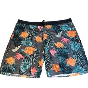 Hurley Men's 44 Standard Phantom Lanai Swim Boardshort Tropical Floral Hawaiian